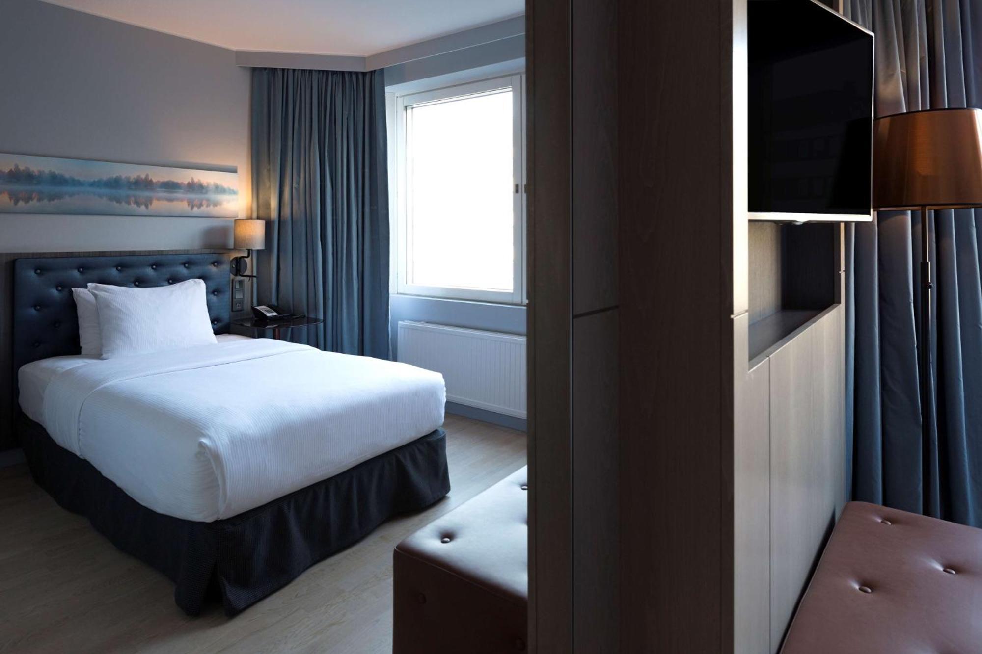 Hilton Helsinki Strand Exterior foto